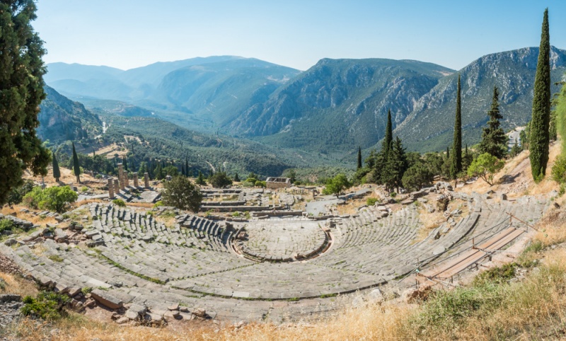 amphitheater-ruins-delphi-greece