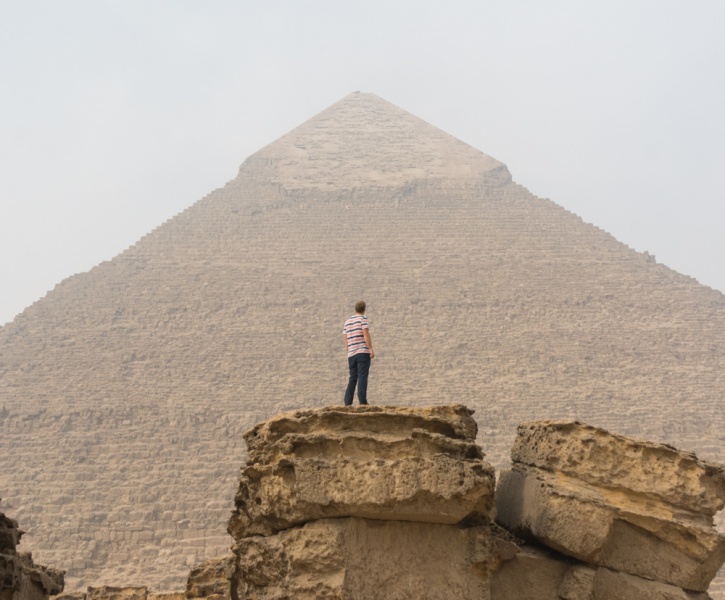 Visiting the Pyramids: Complete Guide to the Great Pyramids of Giza: Pyramid of Khafre in Giza
