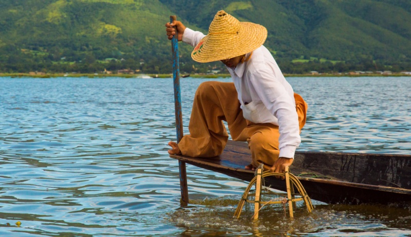 Fishing in Inle Lake, Myanmar by Wandering Wheatleys