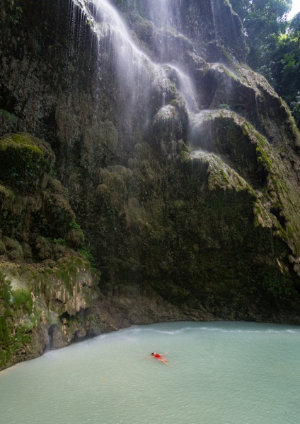 Cebu Waterfalls: Waterfalls in Cebu, Philippines: Tumalog Falls, Cebu, Philippines