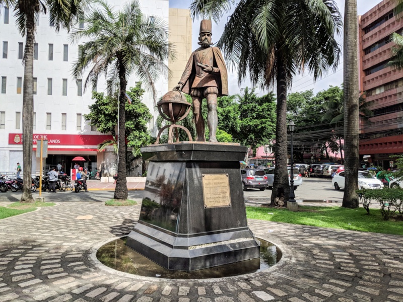 Top Things to Do in Manila, Philippines: Manila Guide: Intramuros Statue King Felipe II