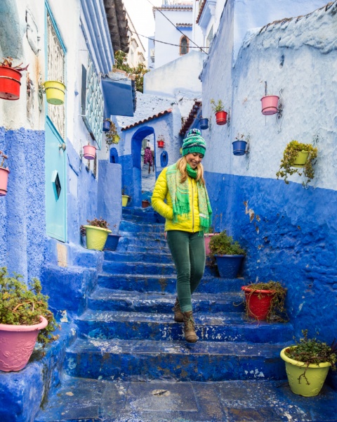 o que embalar para umas férias em Marrocos: edifícios azuis em Chefchaouen 