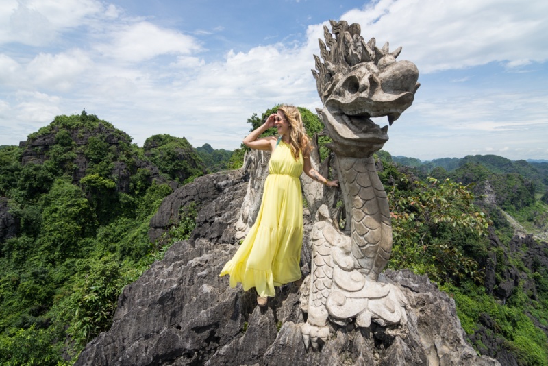 Tam Coc, Vietnam and Ninh Binh, Vietnam: The Best Things to Do: Dragon Statue at Hang Mua