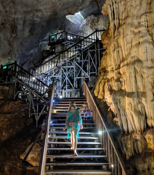 Phong Nha Vietnam: Paradise Cave in Phong Nha-Ke Bang National Park