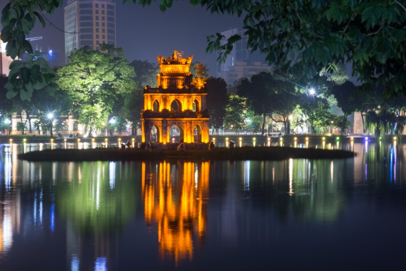 Best Places to Go in Vietnam: Hoan Kiem Lake, Hanoi