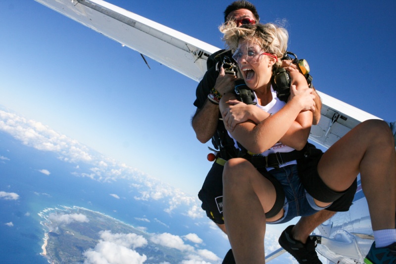 Things to do on the North Shore, Oahu, Hawaii: Go Skydiving