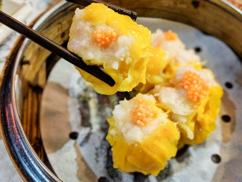 Best Cheap Dim Sum Restaurants in Hong Kong: Steamed Pork Dumplings (Siu Mai) with Crab Roe at Dim Dim Sum, Jordan