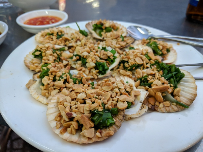 How to Order and Eat Snail, Shellfish, and Seafood in Vietnam: Scallops Stir-Fried in Green Onions and Peanuts - So Diep Nuong Mo Hanh