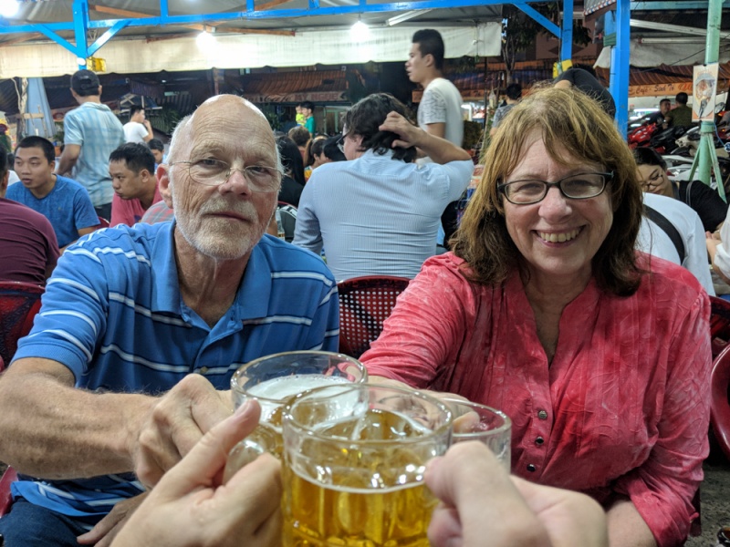 How to Say Cheers in Vietnamese - "Mot, Hai, Ba Yo!"