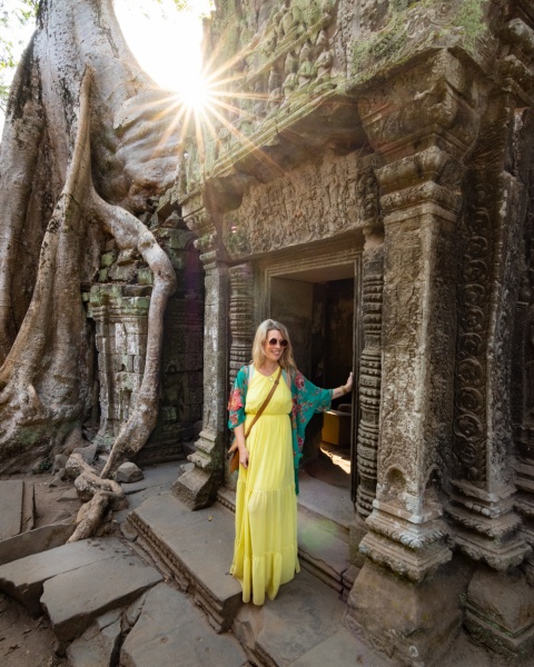 Small Circuit Tour of Angkor Wat: Ta Prohm Temple