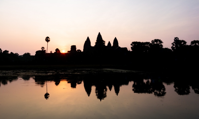 Guide to Siem Reap, Cambodia: Sunrise at Angkor Wat