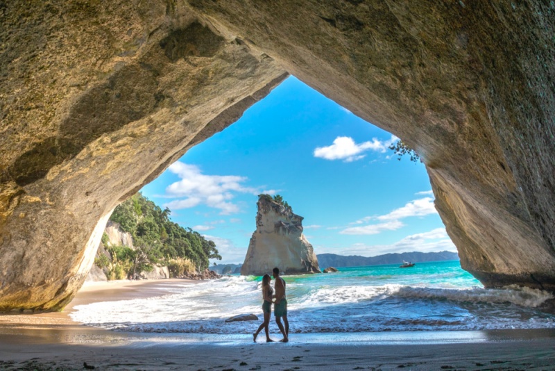 New Zealand - Best Things to do on the North Island: Cathedral Cove, Coromandel Peninsula