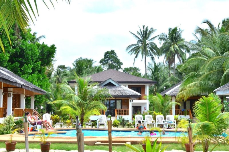 Things to do in Siquijor, Phlippines: White Villas Resort