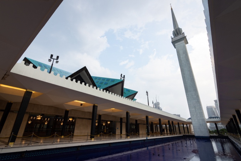 Top Things to Do & See in Kuala Lumpur, Malaysia: National Mosque