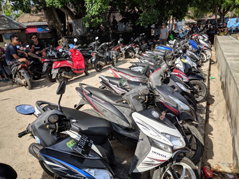 Bali, Indonesia - Things to Know & Tips for Visiting: Motobike Parking