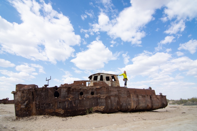 Muynak, Uzbekistan: Aral Sea Ship Cemetery