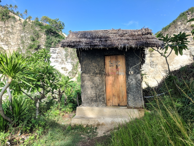 Nusa Penida Tree House Rumah Pohon (Instagram Famous): Toilet