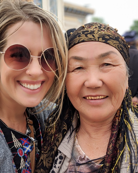 Tips for Visiting Uzbekistan & Things to Know: Lady with Gold Teeth