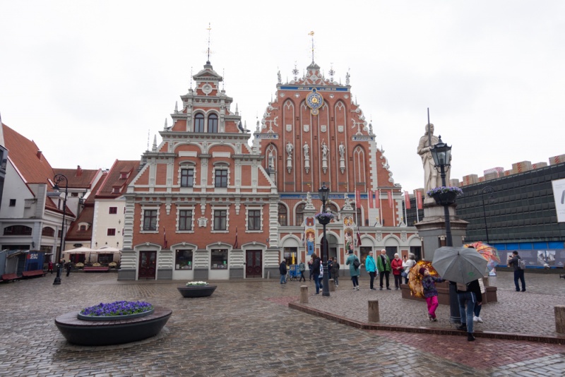 Best Things to See in Riga, Latvia: House of the Blackheads