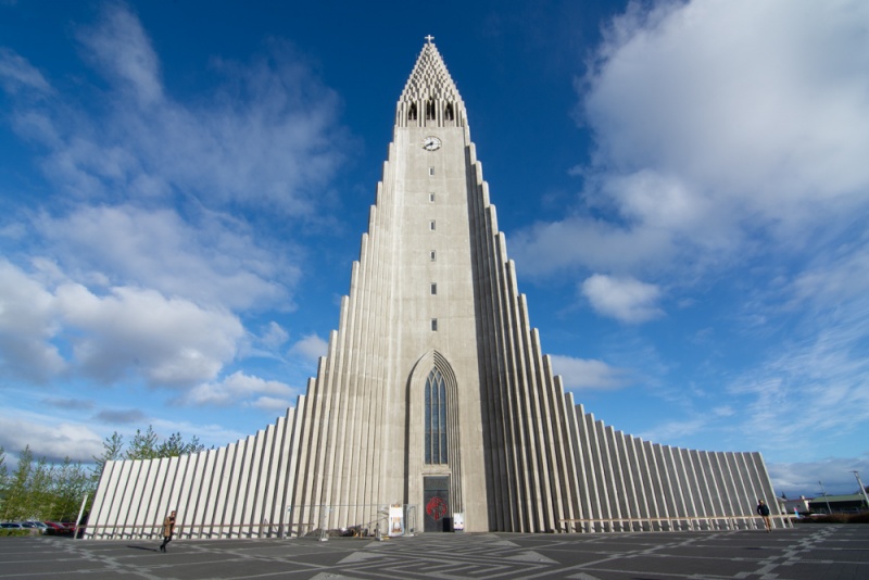 Top Things to See & Do in Iceland: Hallgrimskirkja Church in Reykjavik