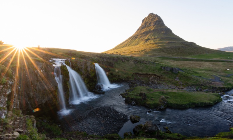 Two Week Iceland Itinerary: Kirkjufellsfoss Waterfall