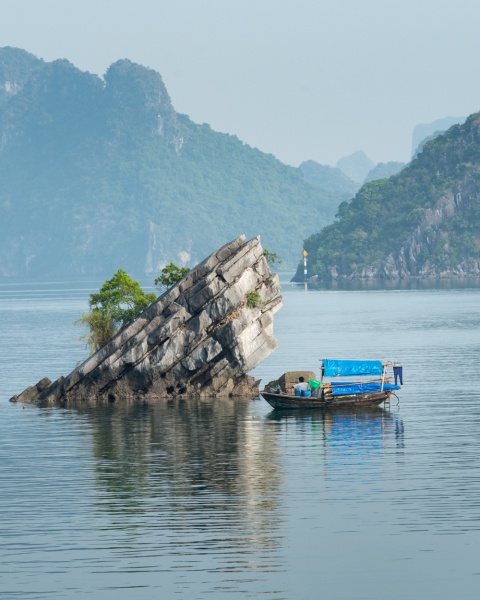 Lan Ha Bay: The Non-Touristy Ha Long Bay Alternative