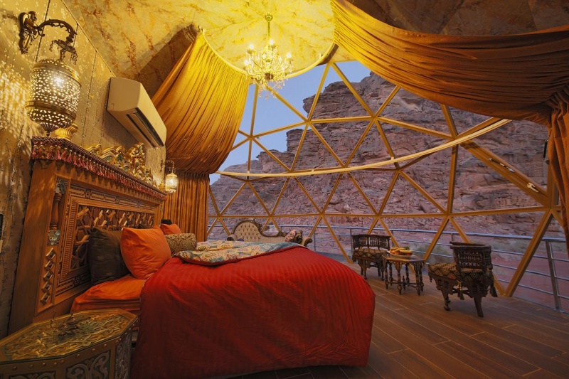 The Best Luxury Camps in Wadi Rum Jordan: Memories Aicha Luxury Camp