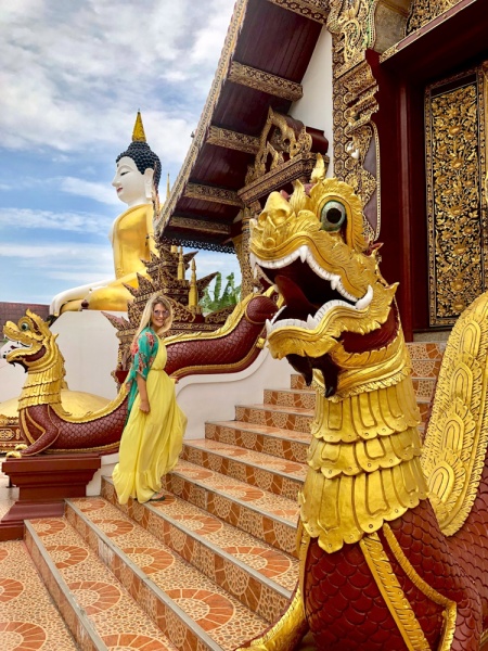 Everything You Need to Know Abotu Thailand: Dress Appropriately for Temples