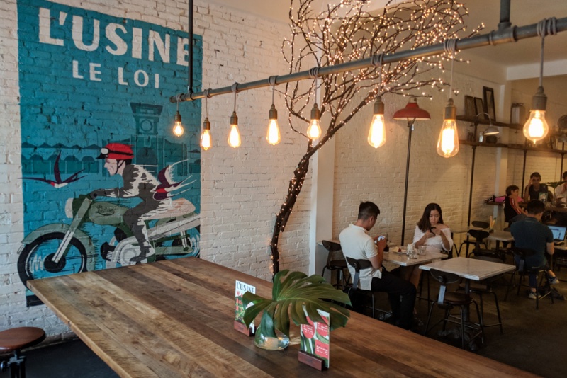 Best Cafes in Saigon: L'Uisine
