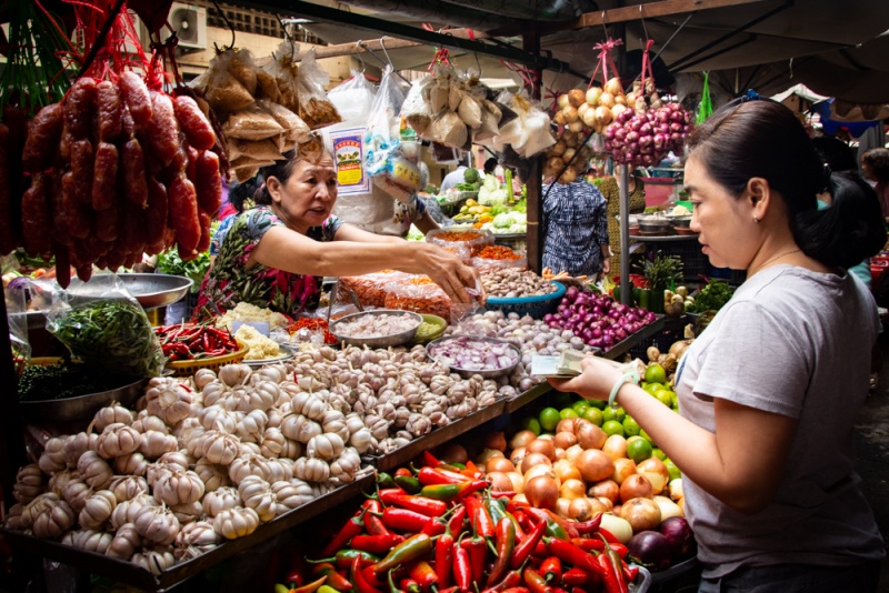 Shopping in Vietnam: Bargaining Tips