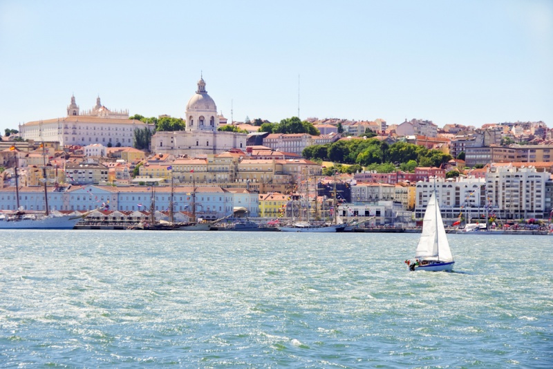 Best Lisbon Tours & Day Trips: Tagus River