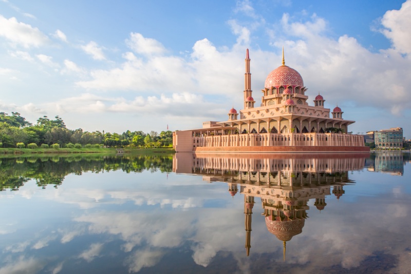 Best Tours of Kuala Lumpur, Malaysia: Petrajaya Day Trip