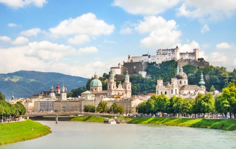 Best Tours in Munich Germany + Day Trips: Salzburg, Austria