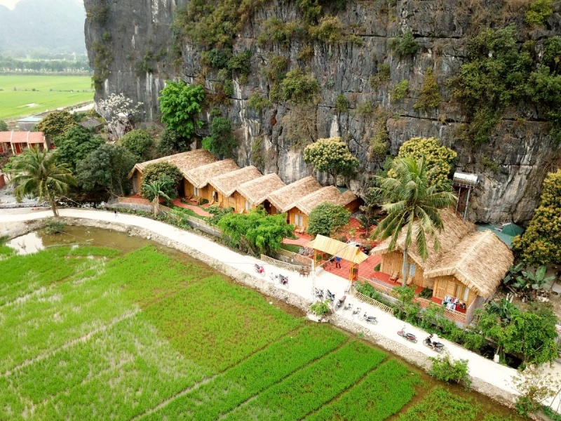 Vietnam Itinerary: 2 Weeks to Explore the Highlights of the Country: Tam Coc Horizon Bungalow