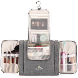 Best Travel Beauty Products: Hanging Toiletry Bag