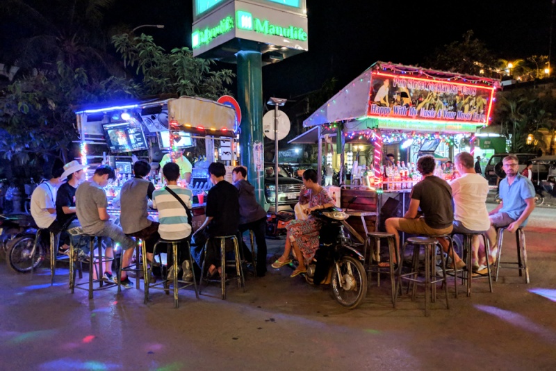 Siem Reap Things to do: Tuk-Tuk Bars