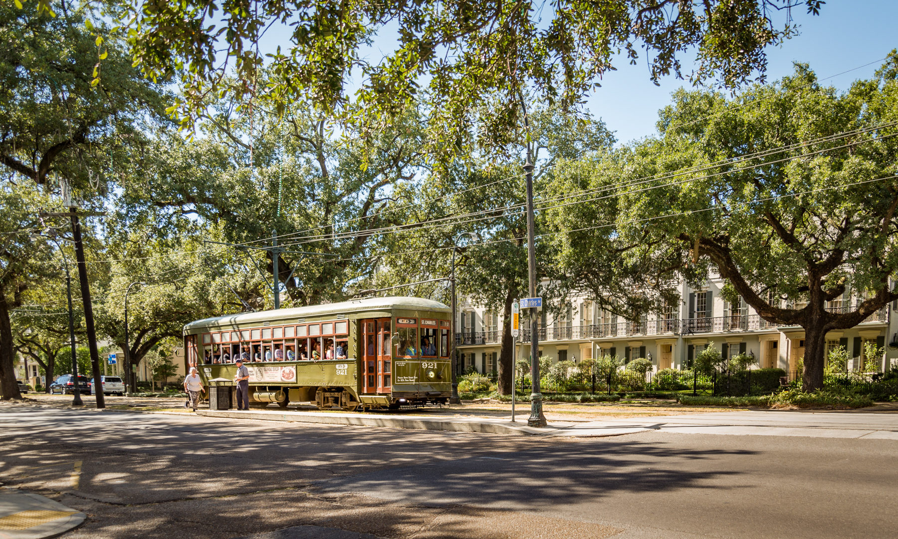 Best Airbnbs in the Garden District of New Orleans