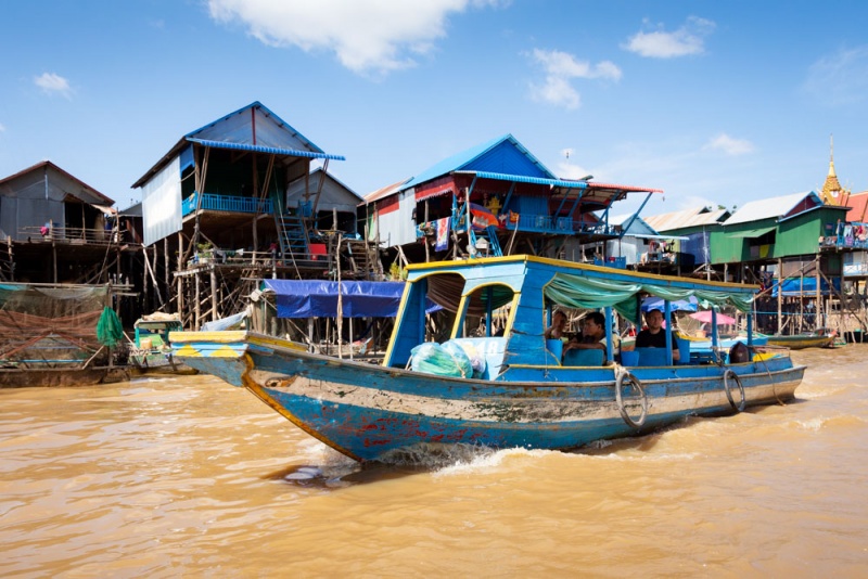 How to Get from Phnom Penh to Siem Reap (Angkor Wat): Boat in Kampong Phluk
