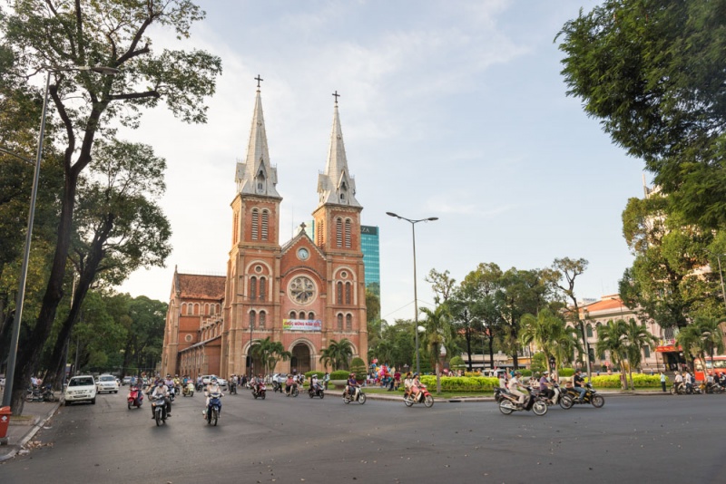 Living in Vietnam: Expat in Ho Chi Minh City (Saigon): District 1