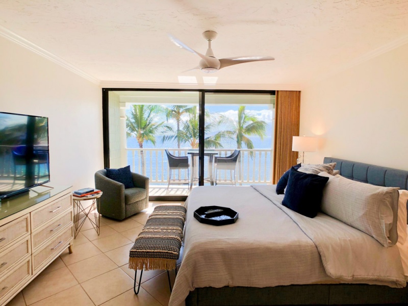Best Lahaina Vacation Rentals, Maui, Hawaii: Oceanfront Studio at Lahaina Shores