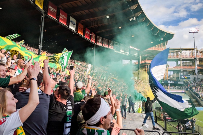 Portland, Orgeon - Best Things to do: Timbers Army (Major League Soccer)