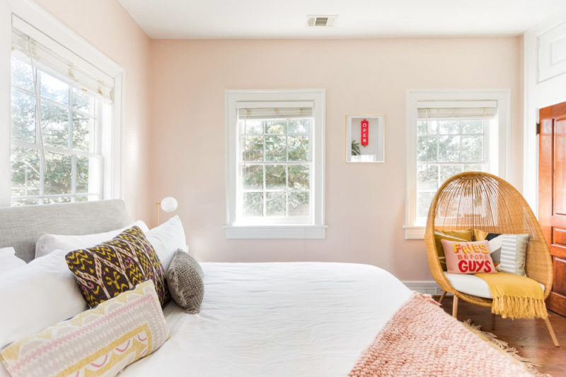 Best Airbnbs in Savannah, Georgia: Hip Victorian House