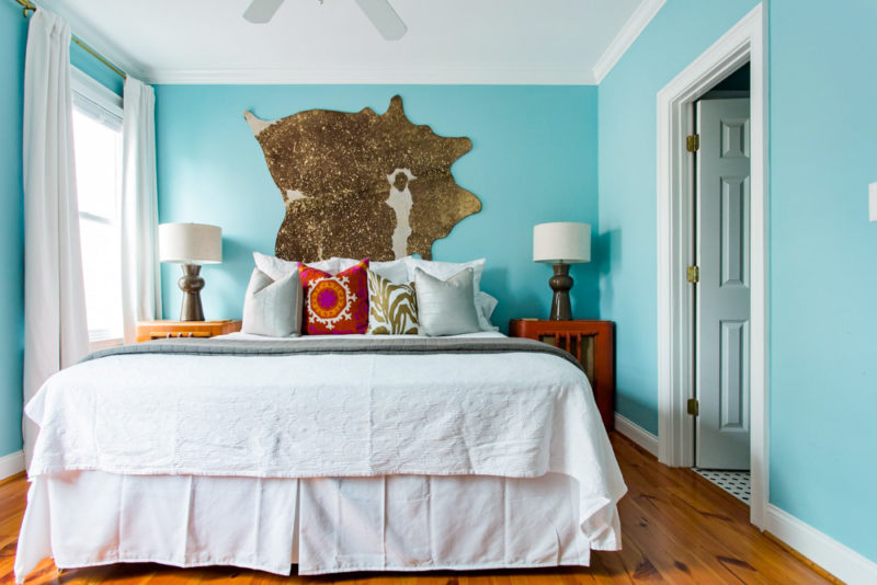 Best Savannah Airbnbs: Bright Historic District Home