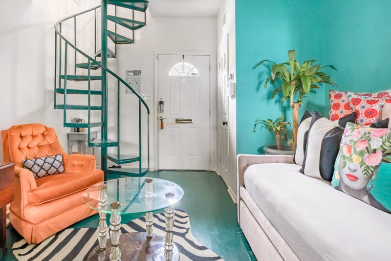 Best Savannah Airbnbs: Colorful Carriage House