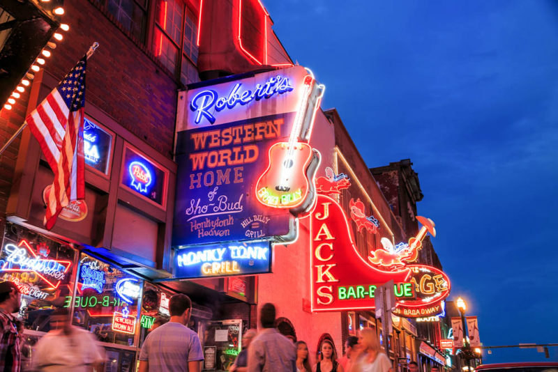Coolest Airbnbs in Nashville, Tennessee: Honky Tonk Row