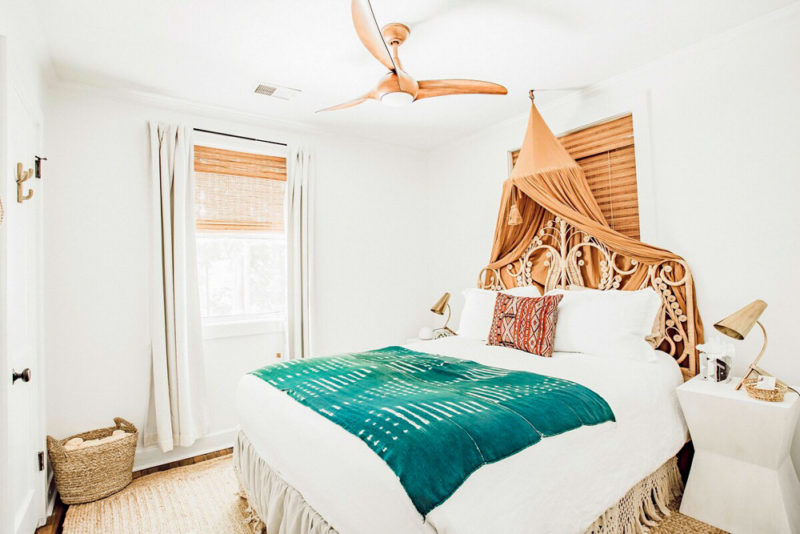 Coolest Charleston Airbnb: Southern Shangri-la