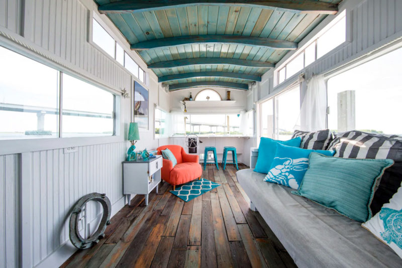 Unique Charleston Airbnbs: House Boat