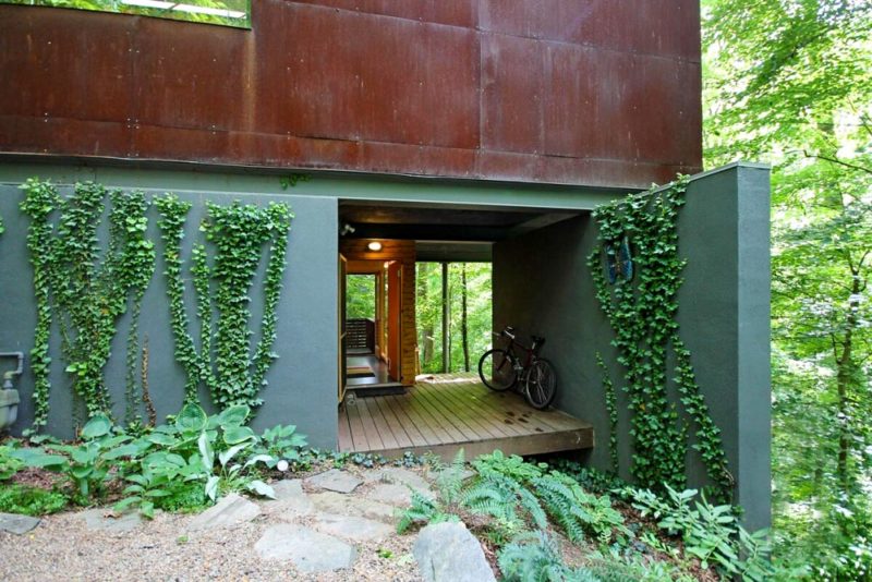 Best Asheville Airbnbs: Tree Sanctuary