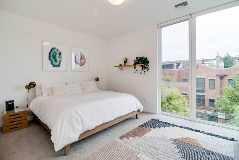 Cool Bend Airbnbs & Vacation Rentals: Modern Townhome