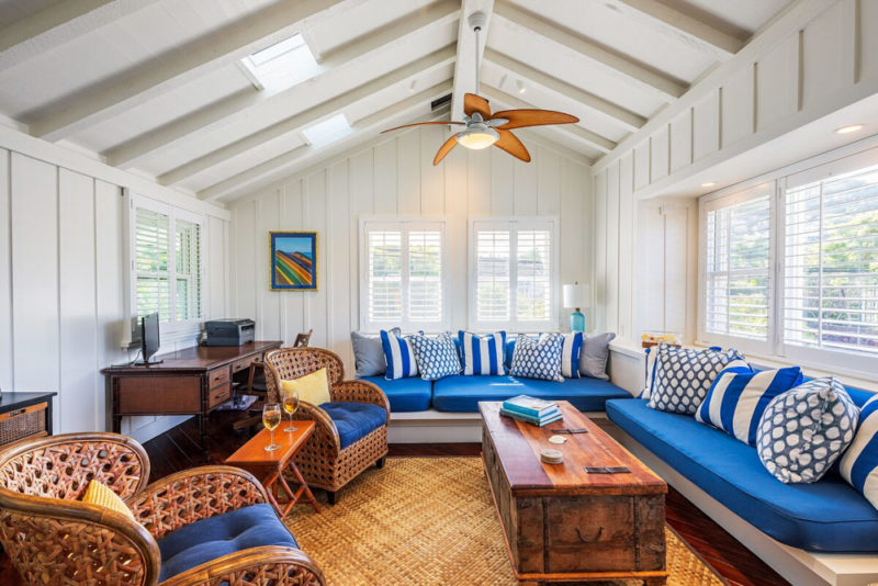 Airbnb Oahu, Hawaii Vacation Homes & Rentals: Walker's Lanikai Beach House